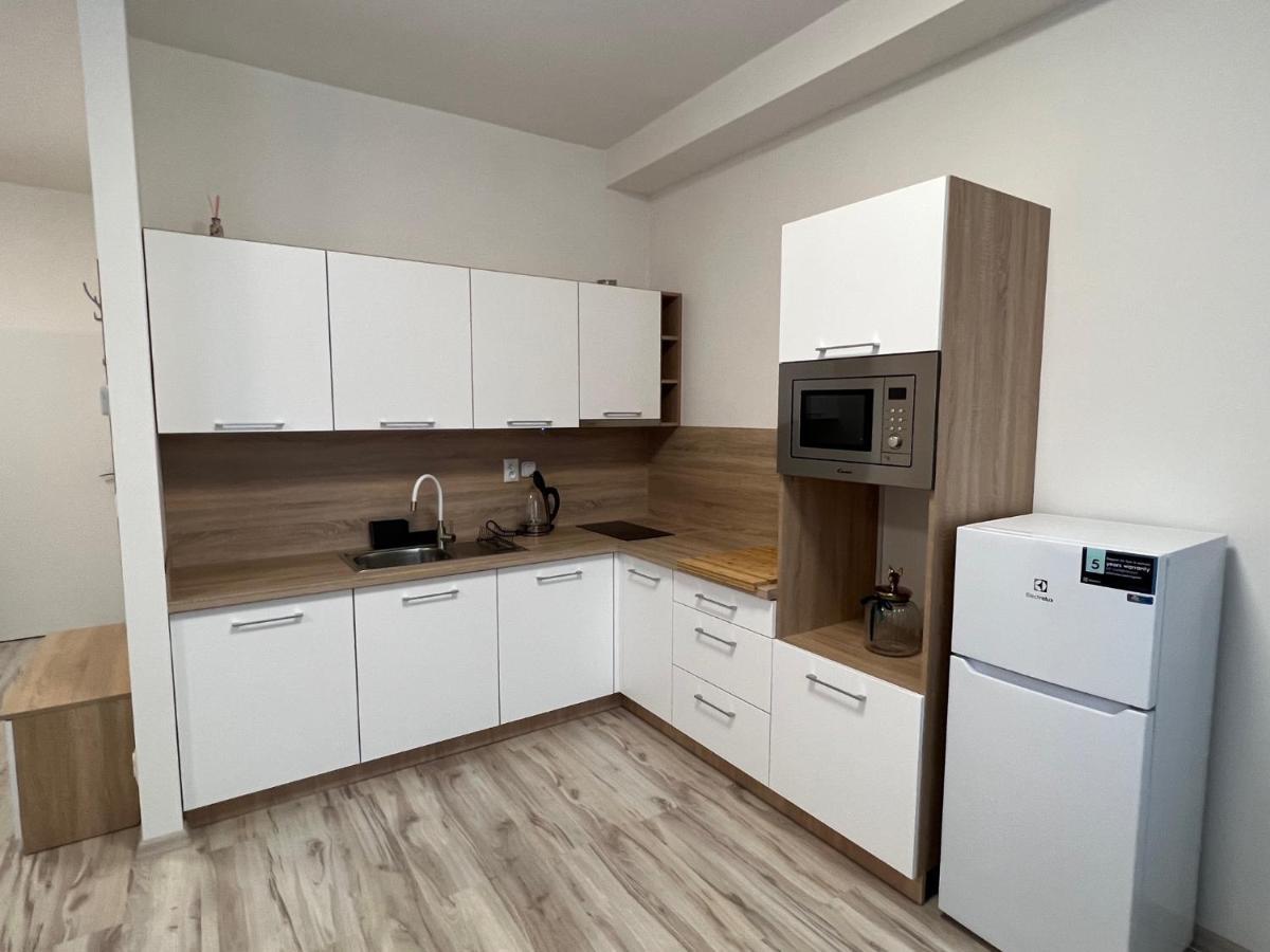 Apartman Liptov Np14 Liptovský Mikuláš Dış mekan fotoğraf